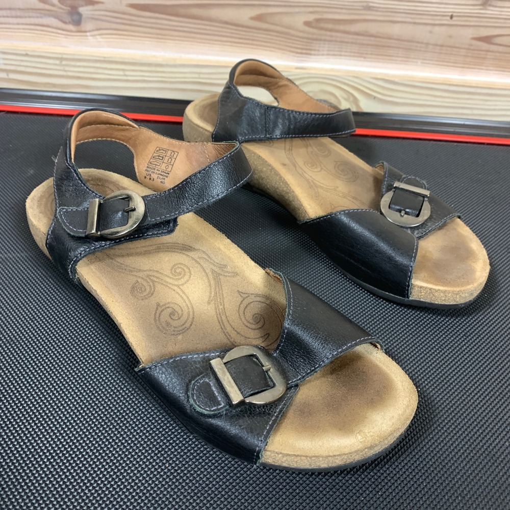 Taos Sandals Women 9-9.5 Black Leather Wedge Buckle Hook Loop Spain Comfort Boho